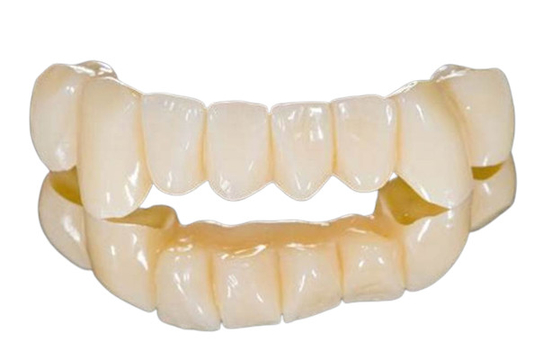 Puente dental sano de la corona de alta resistencia y hacer la sonrisa más hermosa