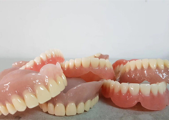 Modelos dentales de Digitaces del OEM del laboratorio dental de goma superficial liso de la dentadura
