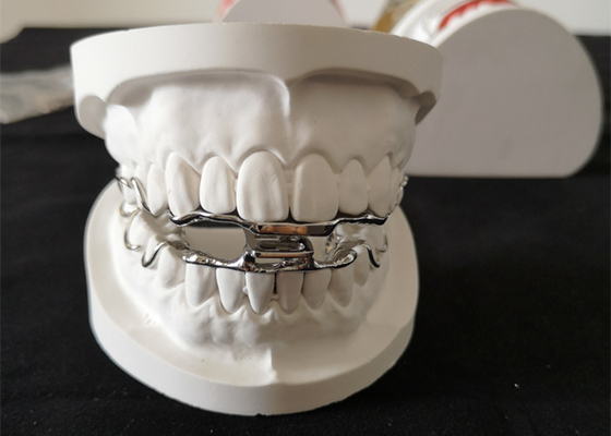 Diseño de alta resistencia de los dispositivos ortodónticos dentales 3D Digitaces del OEM